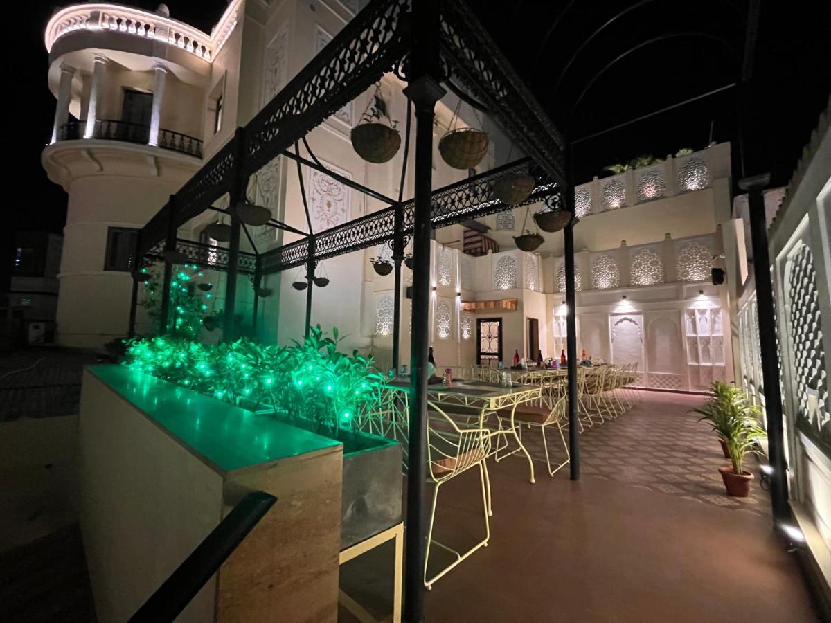 Ratnawali - A Vegetarian Heritage Hotel جايبور المظهر الخارجي الصورة