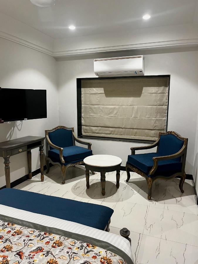 Ratnawali - A Vegetarian Heritage Hotel جايبور المظهر الخارجي الصورة