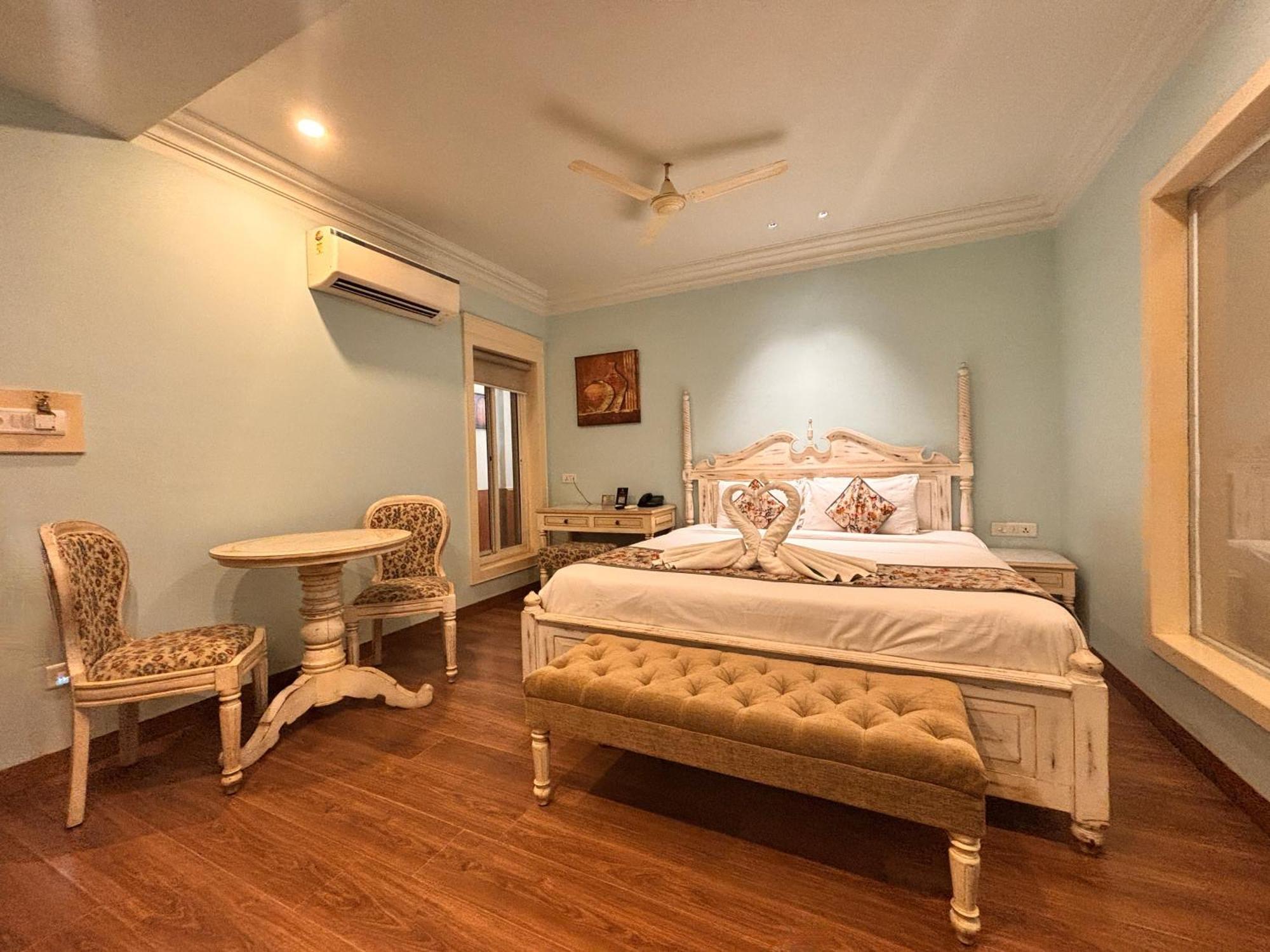 Ratnawali - A Vegetarian Heritage Hotel جايبور المظهر الخارجي الصورة