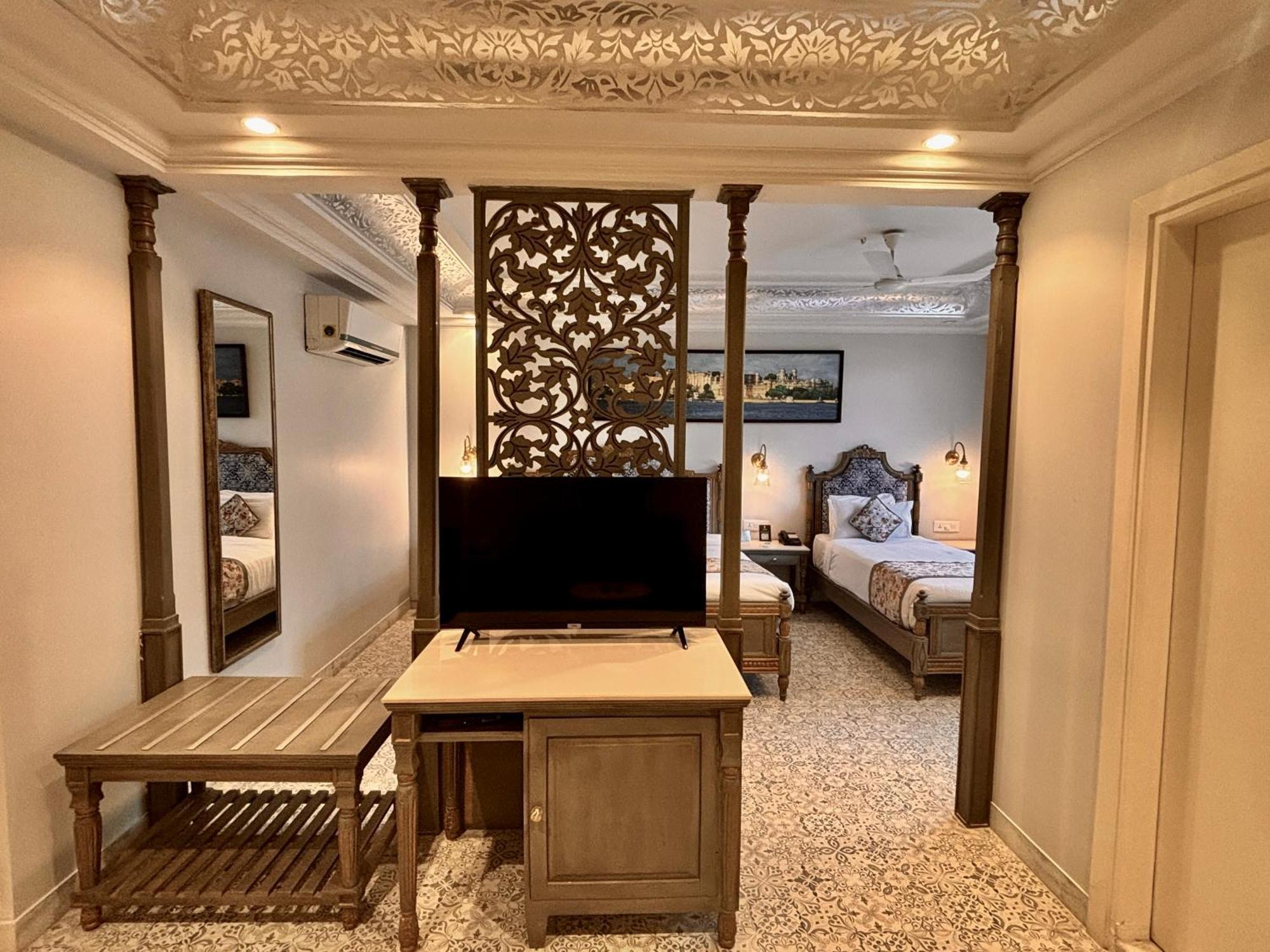 Ratnawali - A Vegetarian Heritage Hotel جايبور المظهر الخارجي الصورة
